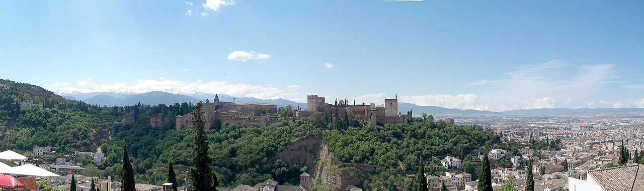 La Alhambra vista desde el mirador de San Nicolás en Granada